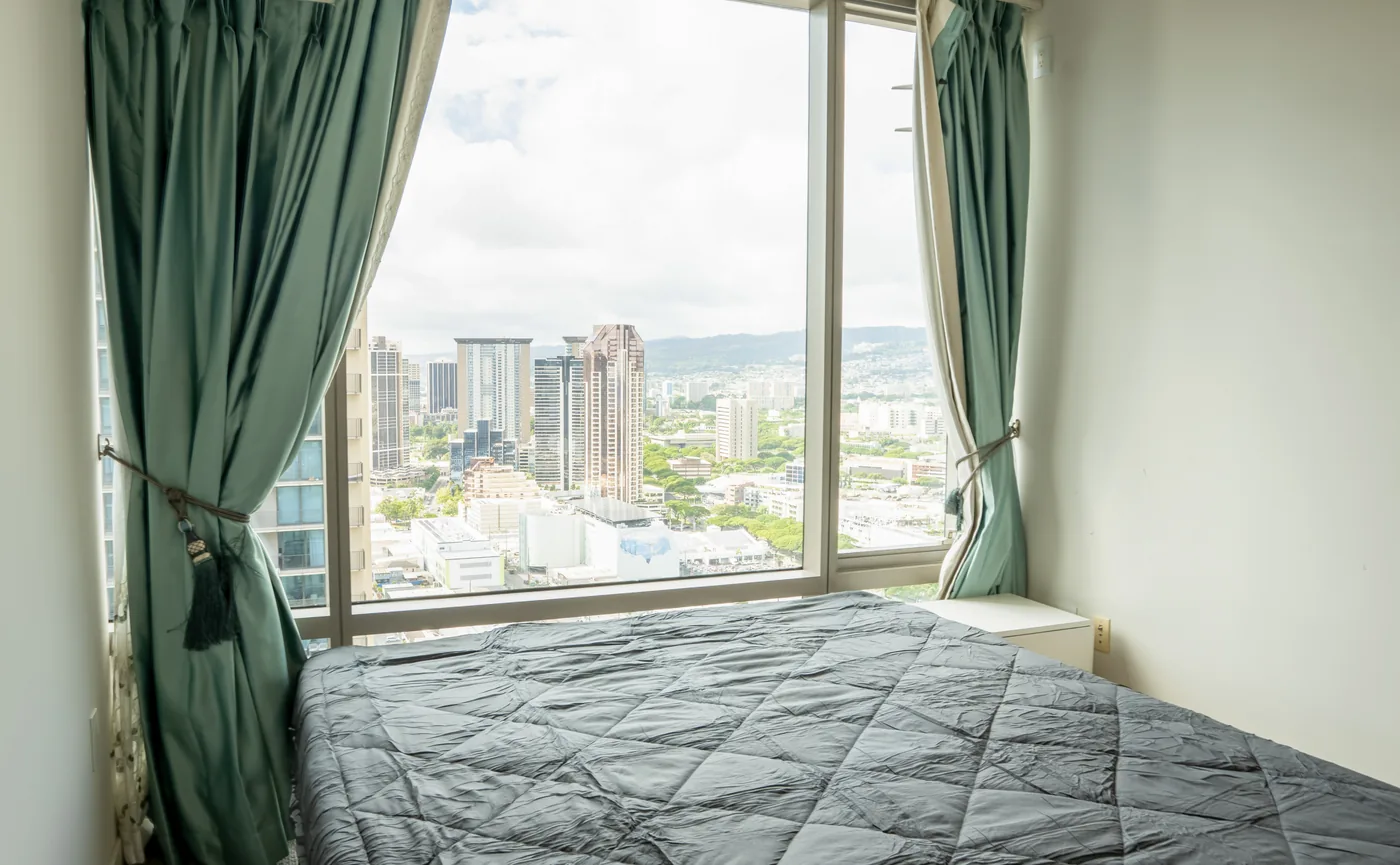 Bedroom with skyline view
