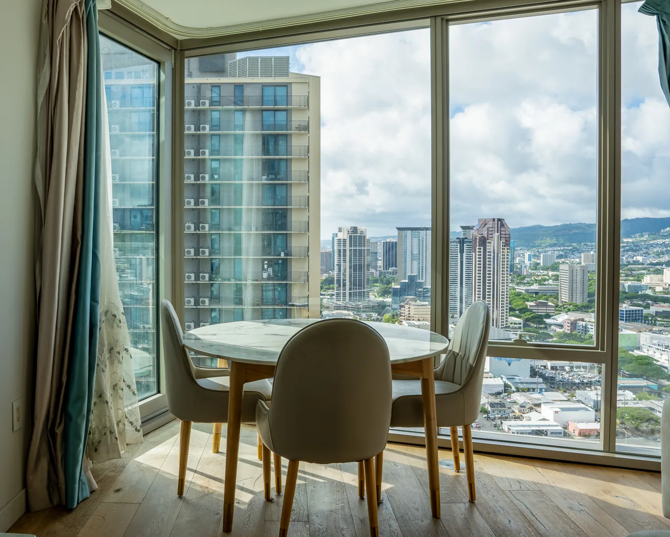 Dining nook with panoramic city views